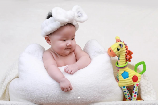 东海宝宝几个月翻身 东海宝宝几个月翻身